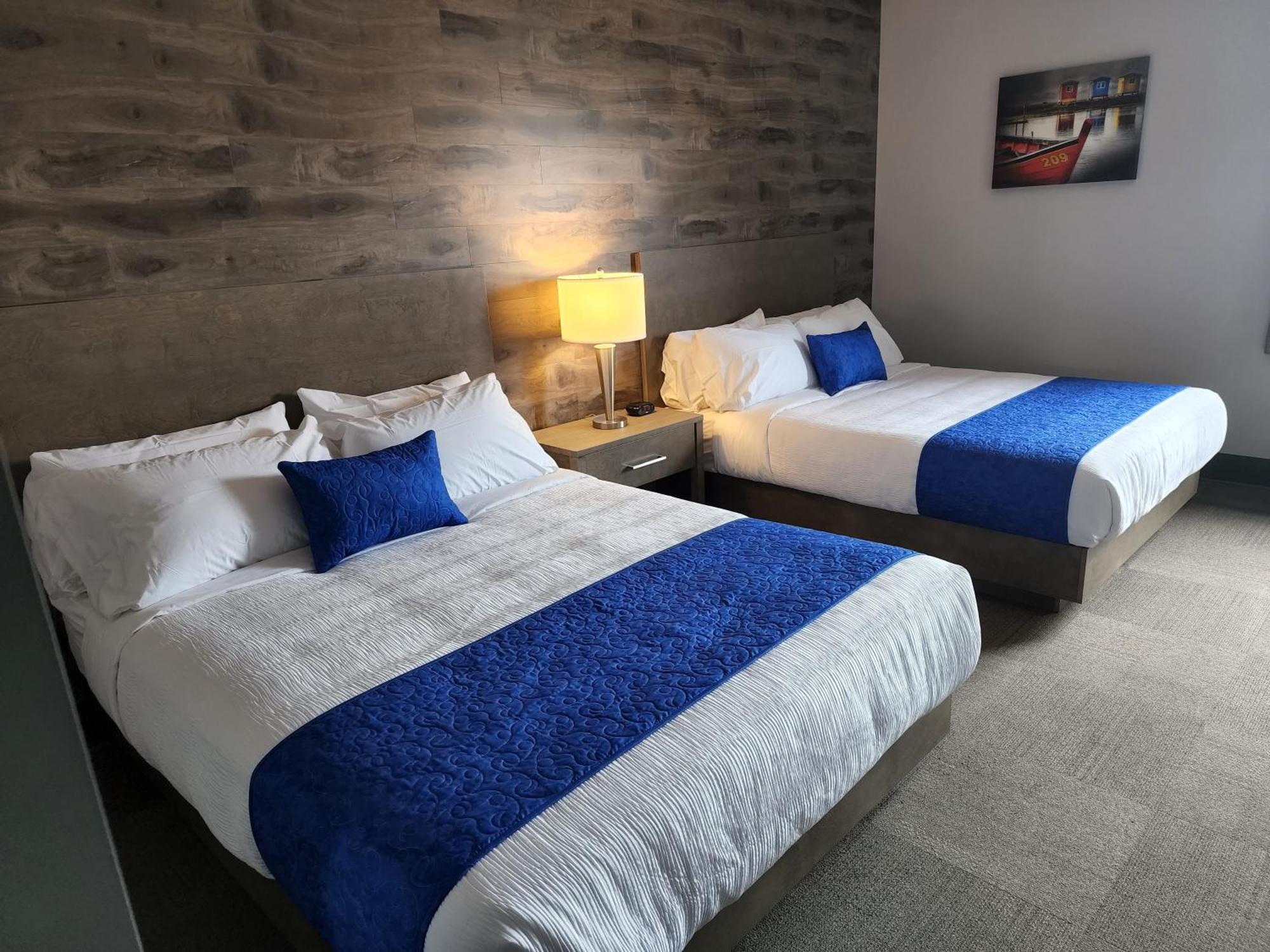 Razoolies Inn 스티븐빌 객실 사진